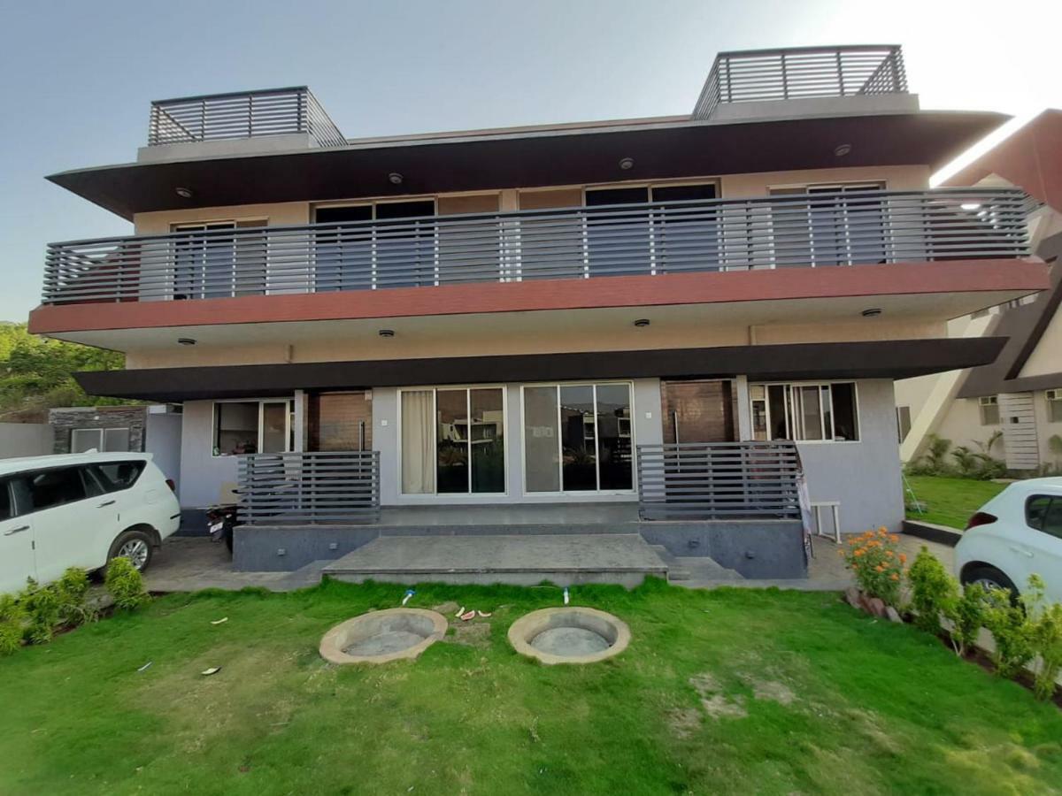 3Bhk Luxury Villa Near Della Adventure לונבלה מראה חיצוני תמונה